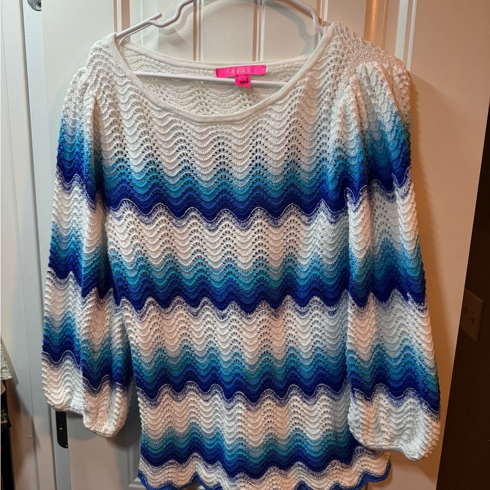 Lily Pulitzer Blue and White Zigzag Knit Top